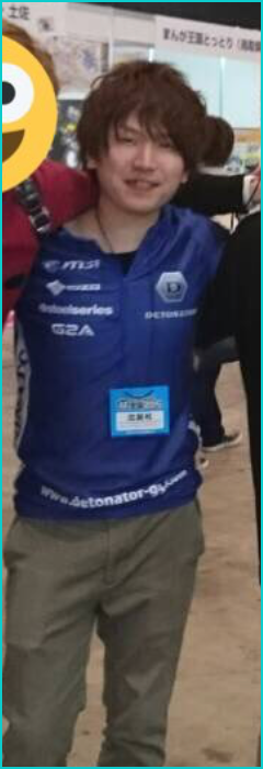 顔画像 鳥ちゃんねるよっぴーの年齢や経歴 素顔は あかがみん脱退理由は不倫 謎だらけの世界にhappyを